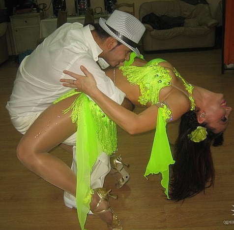 SALSABELLYDANCE  10 ������ 2010