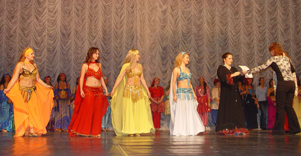 http://www.beledi.ru/koncert/oriental_2007/06_03/2.jpg